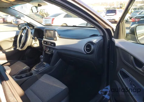 2018 Hyundai Kona Se из США, поврежденный, VIN KM8K12AA6JU091600